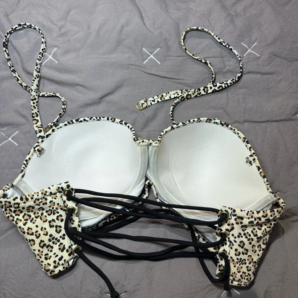 Victoria Secret bikini top 34D - Picture 2 of 6